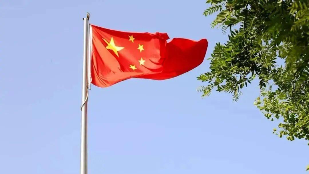 晁盖攻打曾头市前,大风吹折旗杆,是宋江搞的鬼?